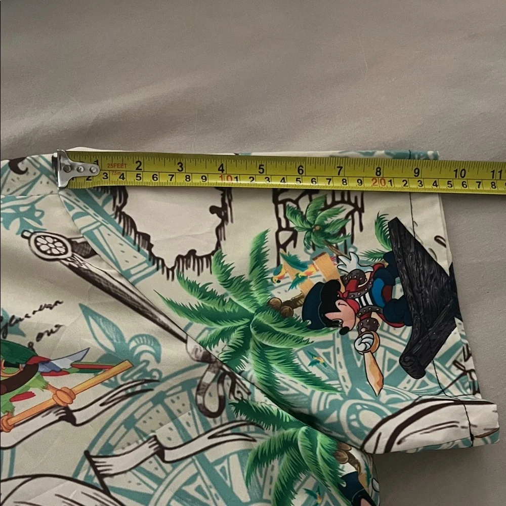 #*081* Men's Micky Mouse Beige Pirate Print Shirt - Picture 5 of 6